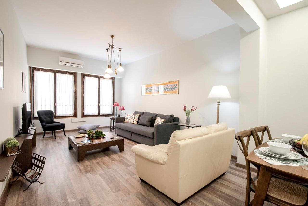 ¨Socrates¨ Traditional Apartment In The Center Of Athene Buitenkant foto